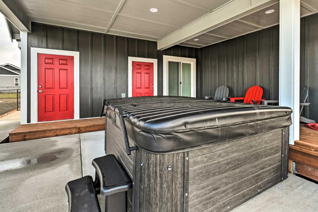 Ocean Shores Getaway With Fireplace And Hot Tub! Экстерьер фото